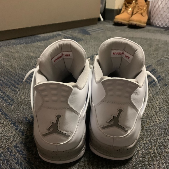 Jordan 4 Oreo - Picture 6 of 6